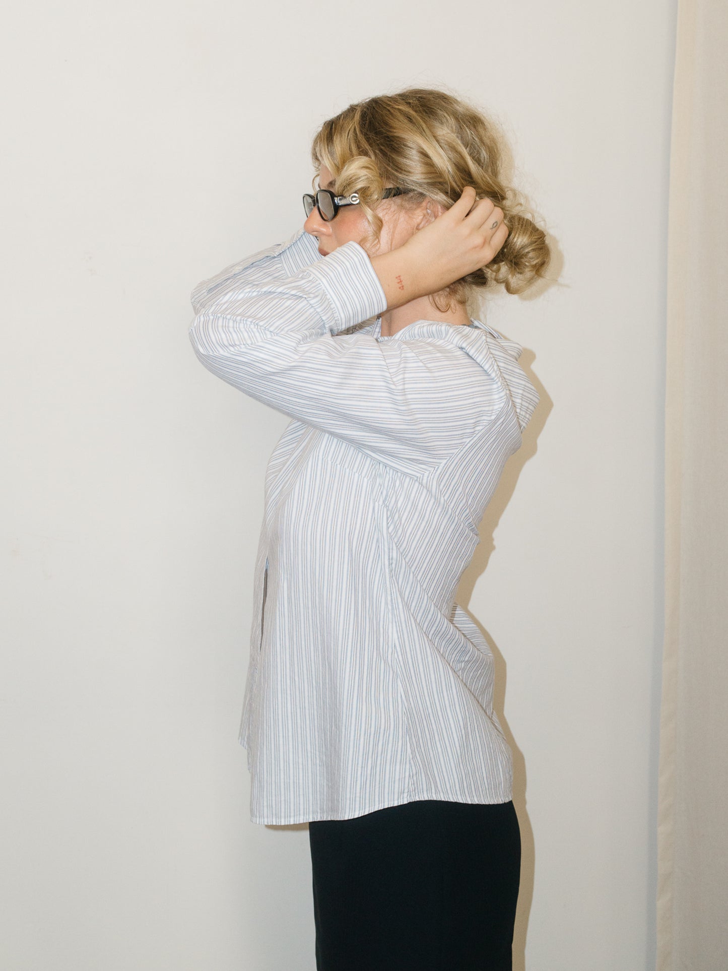 Un Pantalon Upcycled Mini Skirt Black 26"