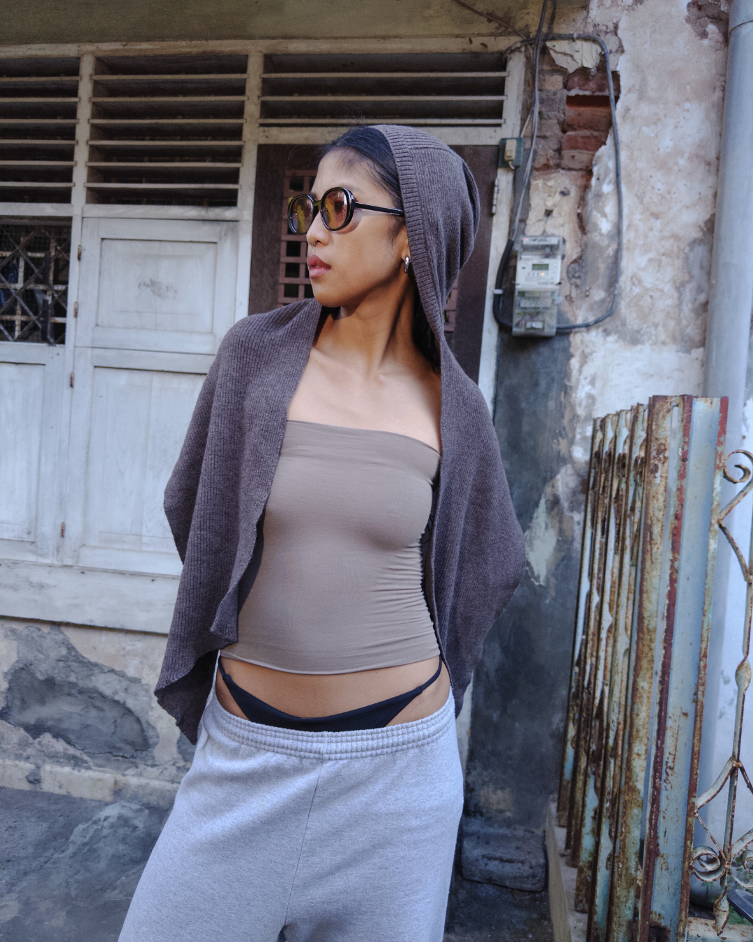 OHTI Hooded Scarf 02