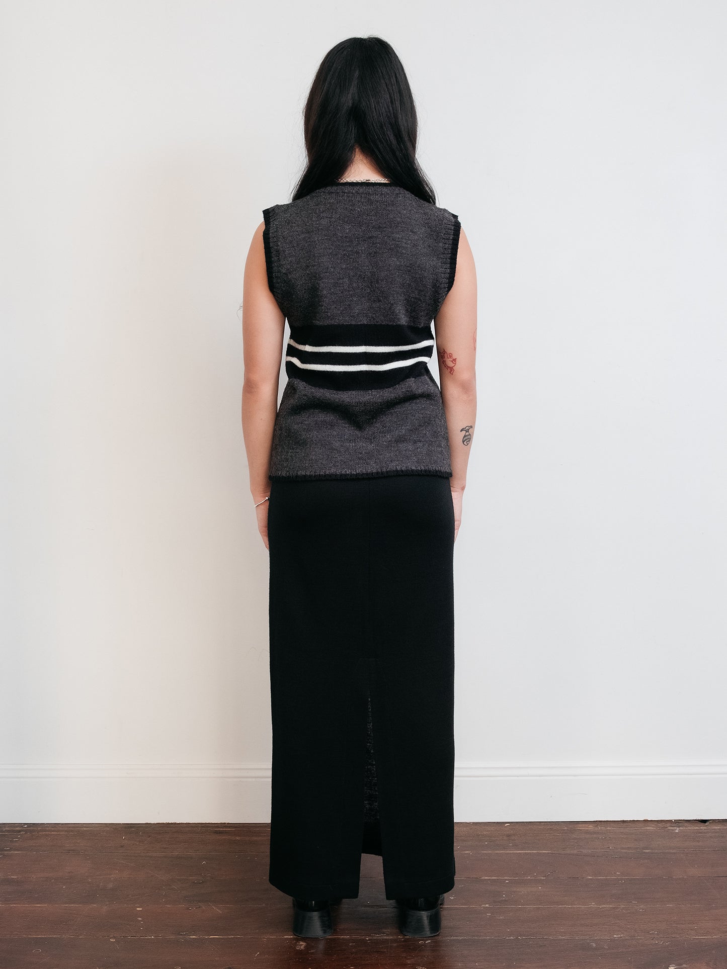 Retro Stripe Vest Black S-M