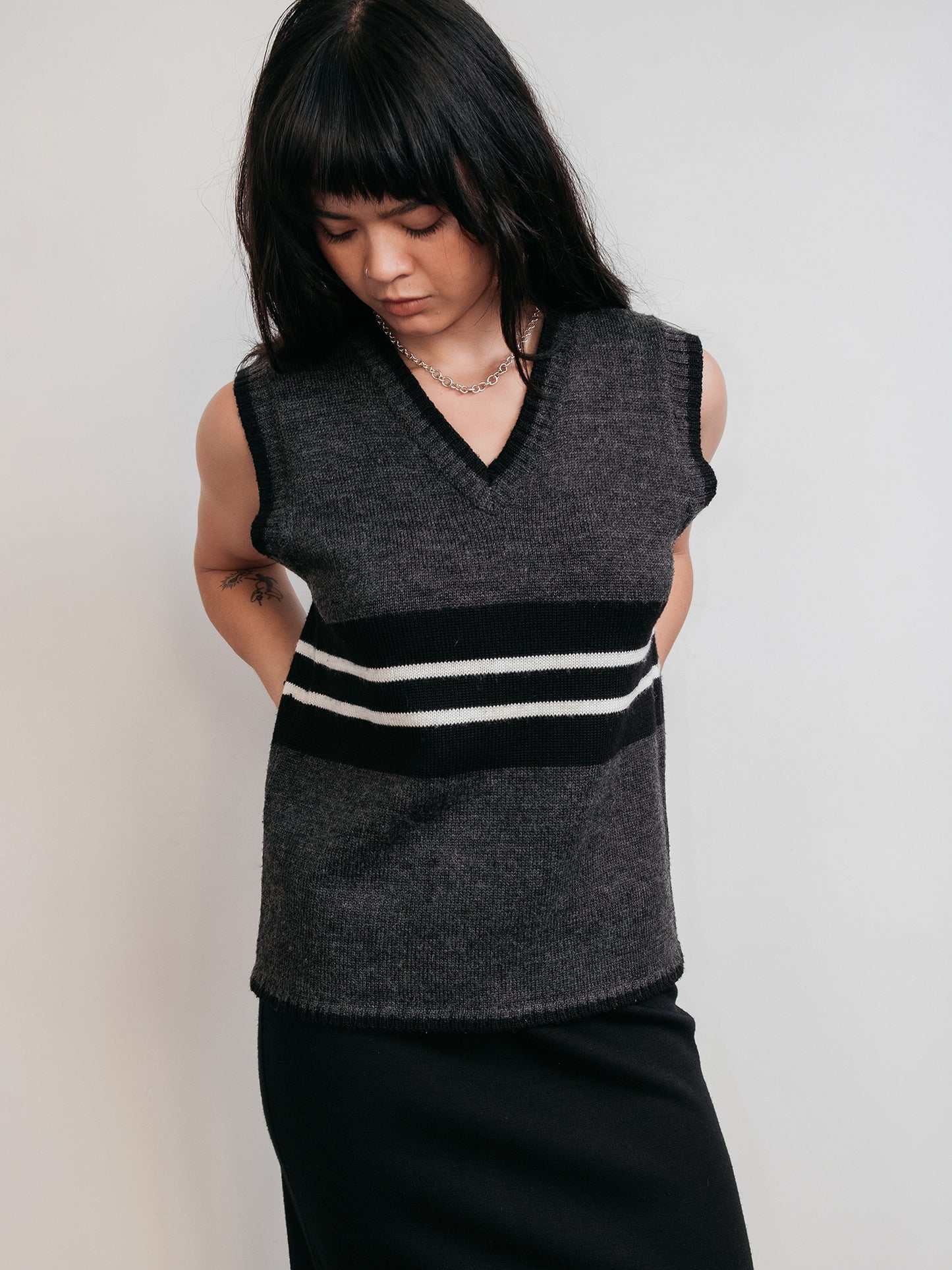 Retro Stripe Vest Black S-M