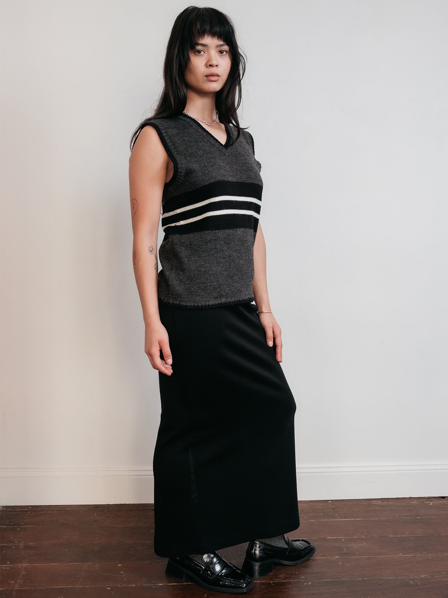 Retro Stripe Vest Black S-M